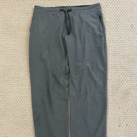 The North Face Men’s Cargo Pant Medium Full Zip Pockets Ankle Zip Gray Hiking - Picture 2 of 6
